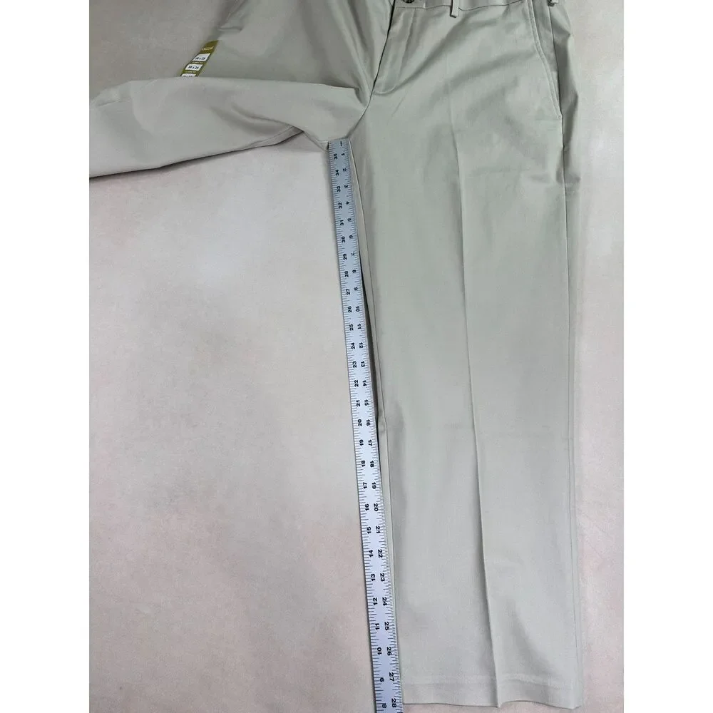 Haggar Mens 38x29 Iron Free Premium Khaki Pants Classic Fit Stretch NWT Sand